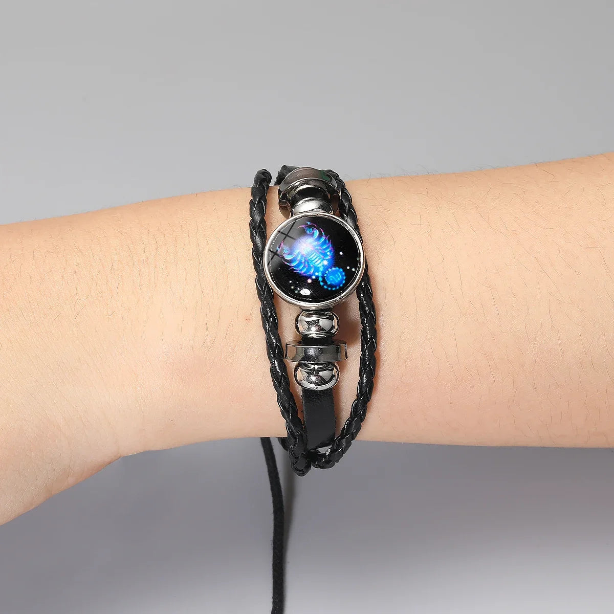 Zodiac Sign Leather Wrap Bracelet – 12 Constellations Luminous Charm for Men & Women | Vintage Birthday Gift